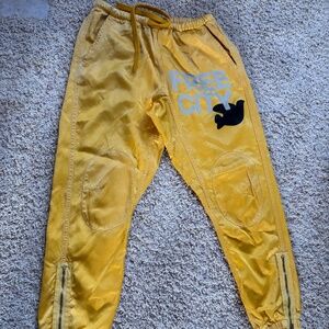 Free city yellow pants
